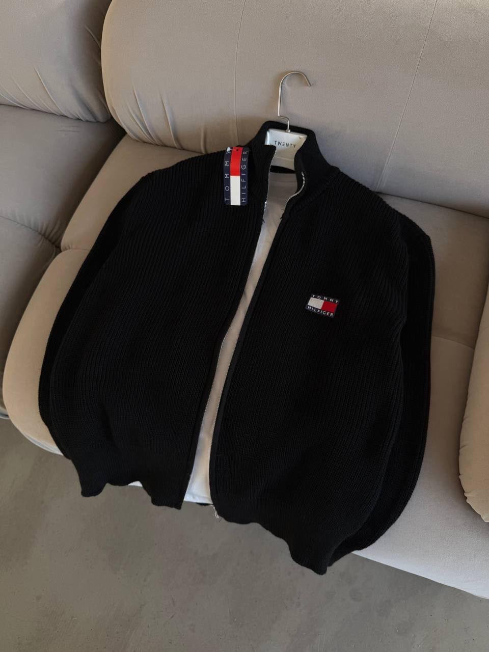 TOMMY FERMUARLI HIRKA