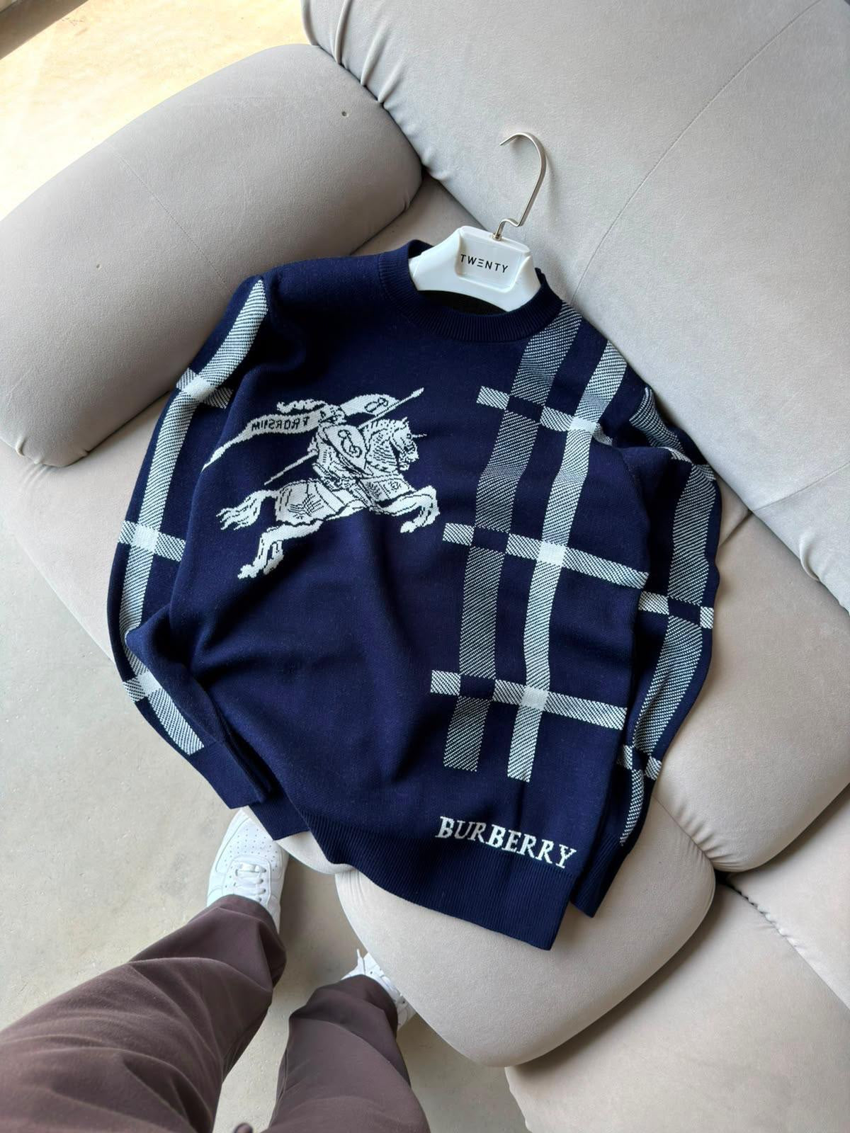 BURBERRY TRİKO KAZAK