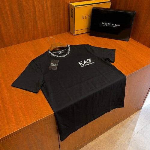 ARMANİ TİŞÖRT